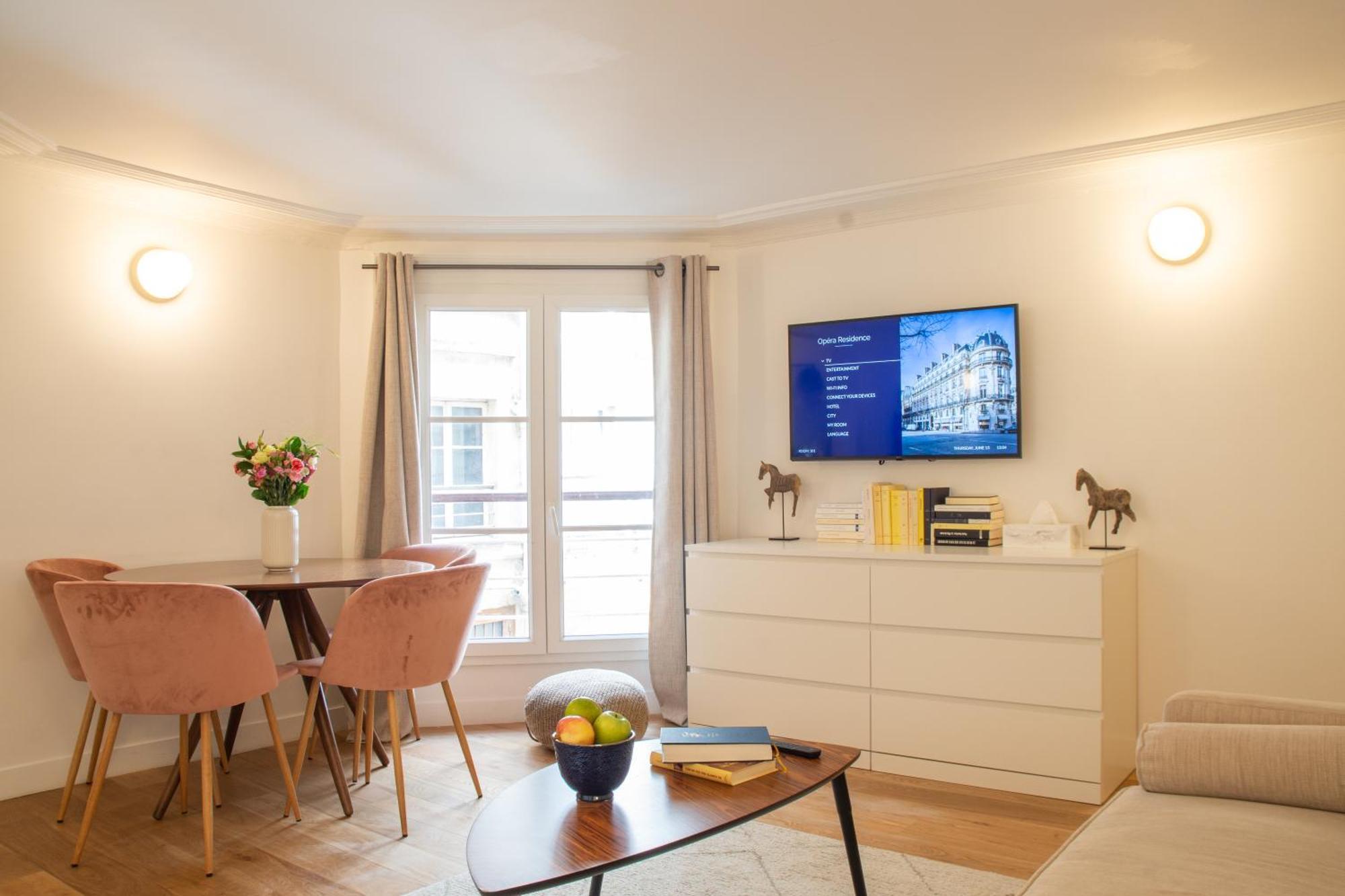 Quartier Libre Madeleine Aparthotel Parigi