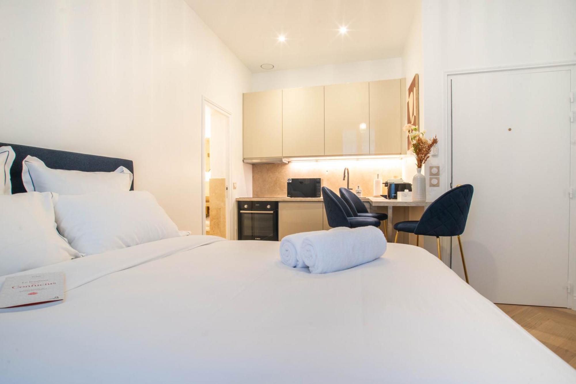 Quartier Libre Madeleine Aparthotel Parigi