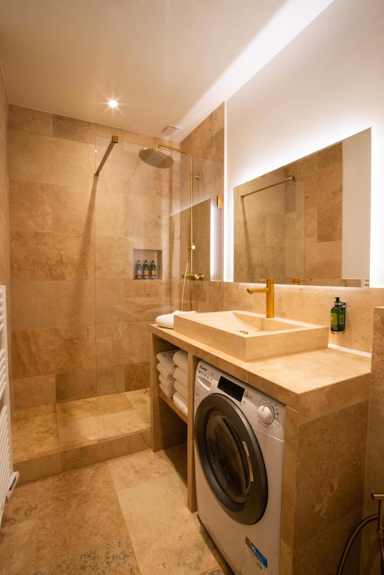 Quartier Libre Madeleine Aparthotel