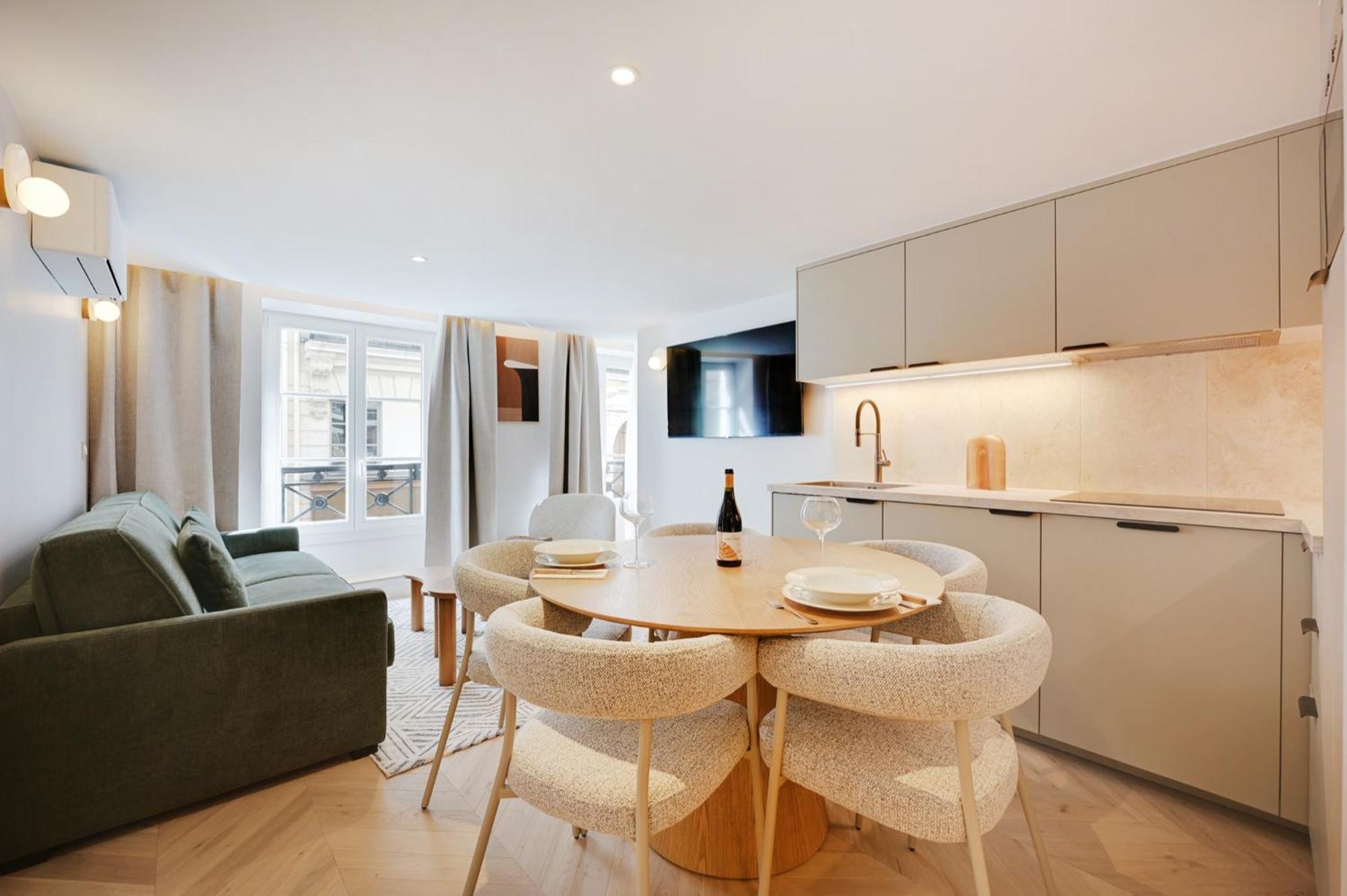 Quartier Libre Madeleine Aparthotel Paris