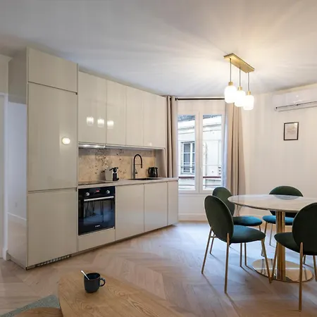 Quartier Libre Madeleine Aparthotel