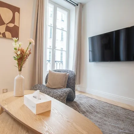 Aparthotel Quartier Libre Madeleine Paris